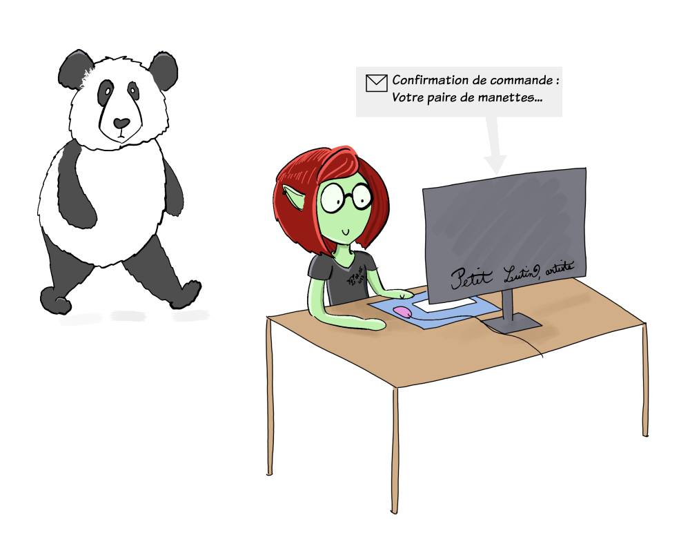Petit Lutin est assise à son bureau d'ordinateur. Elle reçoit un mail dont l'aperçu est "Confirmation de commande:votre paire de manettes..." Moustache le panda, qui passait derrière elle à ce moment-là, arrive à lire ce qu'il se passe à l'écran.